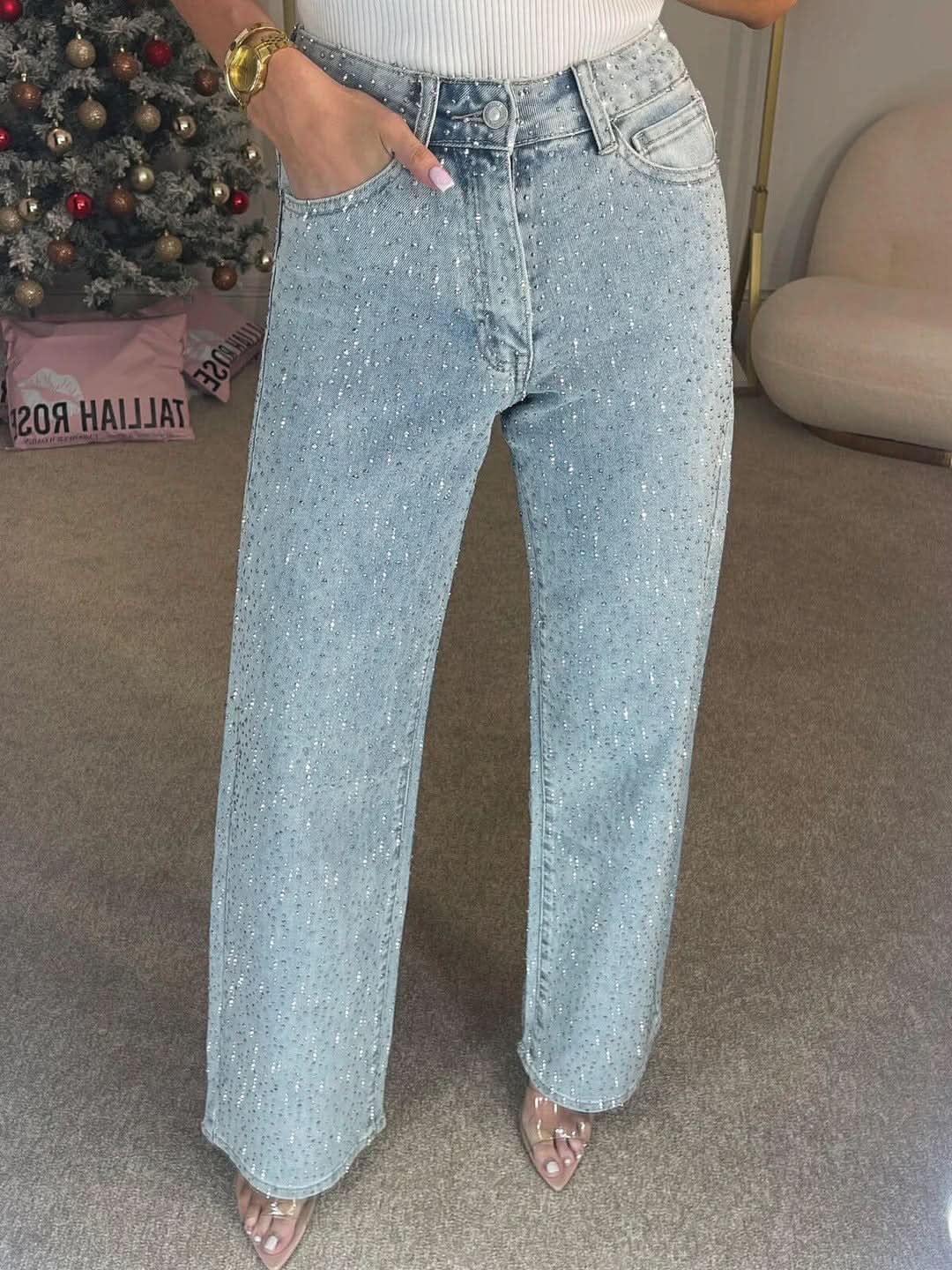 The Éclat Straight Jeans