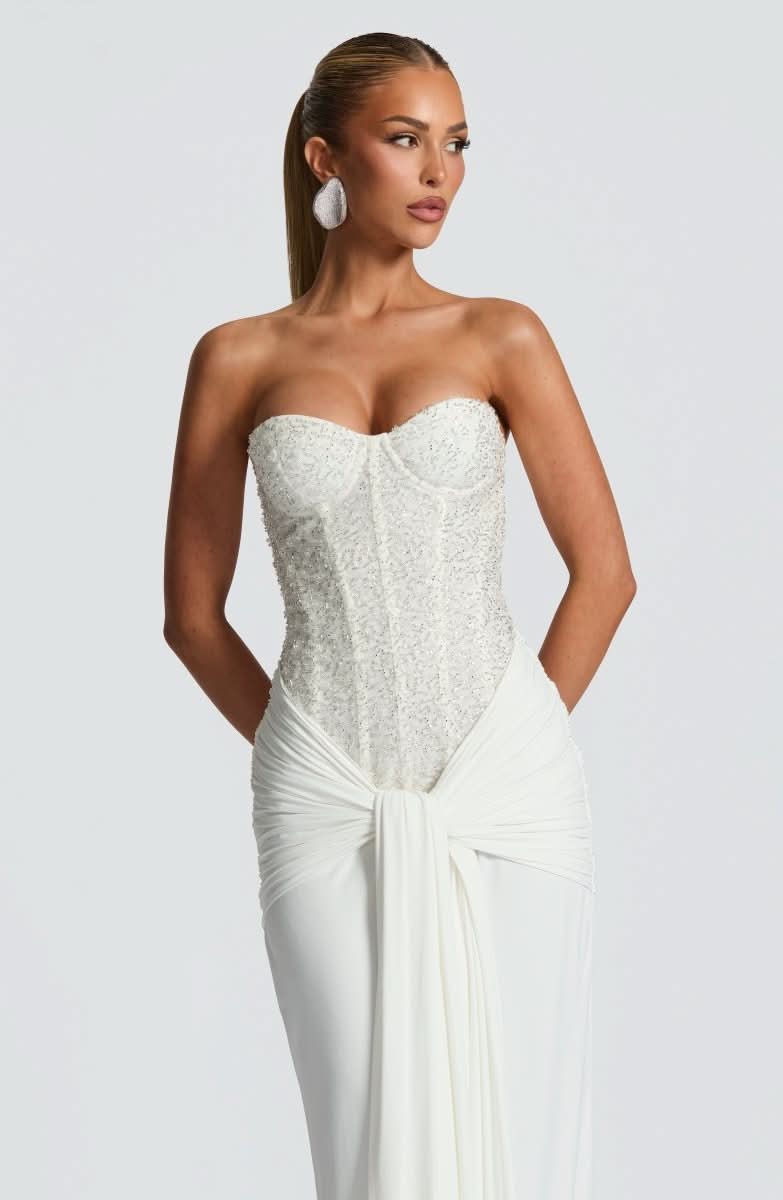 The Étoile Gown