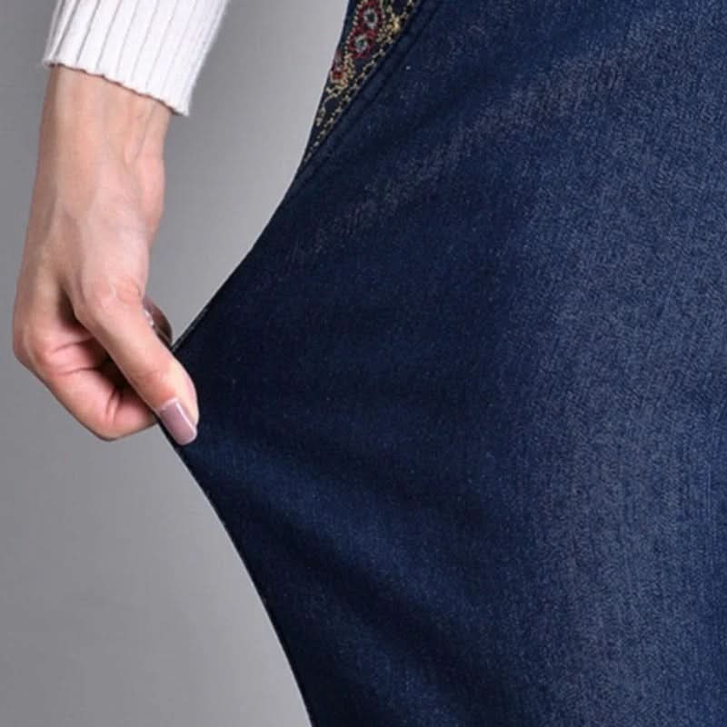 The Clémence Pull-On Jeans